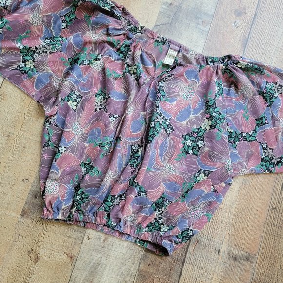 Vintage Floral Top and Skirt Two-Piece Set - Picture 4 of 16